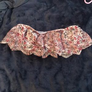 Victoria’s Secret strapless top